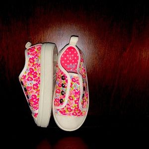 Floral toddler sneakers